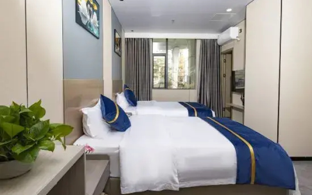Pengcheng Apartment (Guangzhou Railway Station Xicun Subway Station)