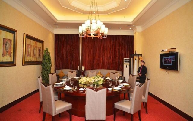 Lijiang Hotel
