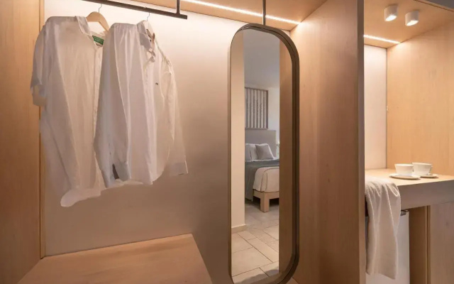 Arkadia Luxury Hotel Apartments