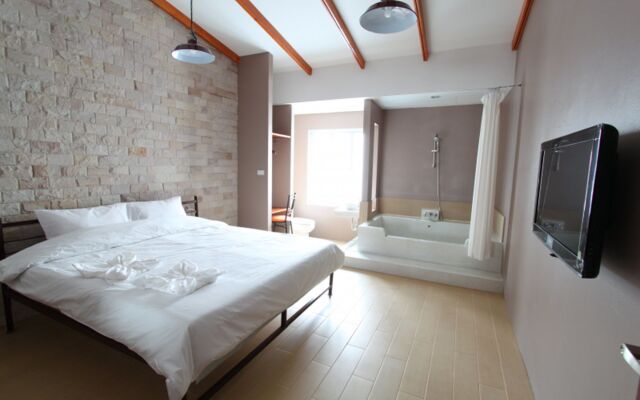 Z2 Boutique Hotel