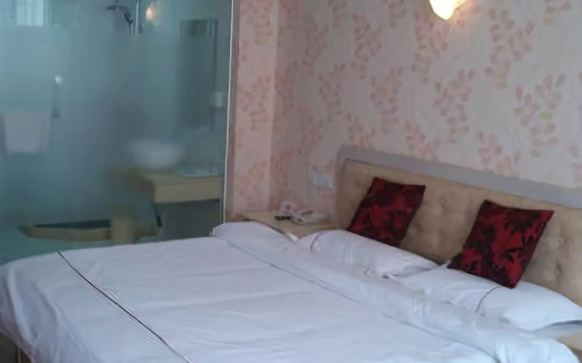 Super 8 Binzhou Bus Station