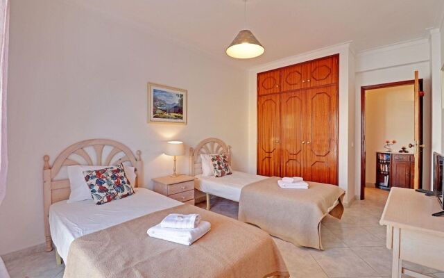 Portim O Solar DO VAU With Pool by Homing