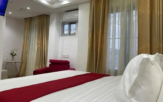 Saint James Marguerita Hotel Douala