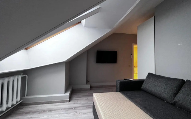 ДзенХоум в Плотничном переулке 9