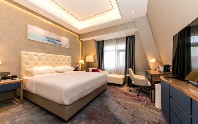 Ramada by Wyndham Zhumadian West Station
