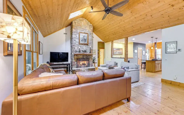 Near Hiking & Outdoor Rec: Cabin in Sapphire
