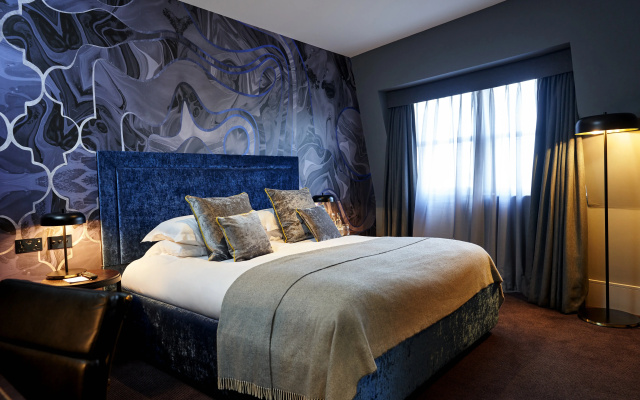 Malmaison Reading