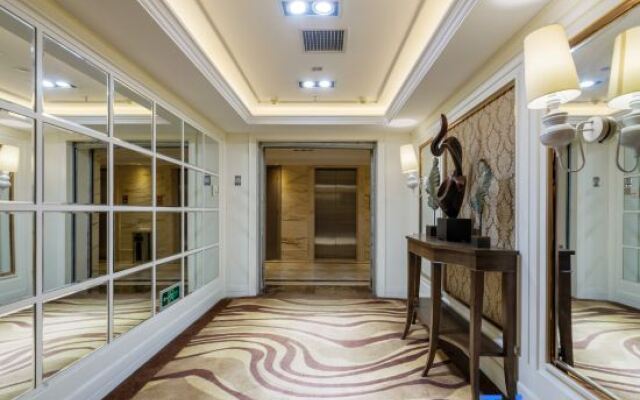 Leshan Hotel