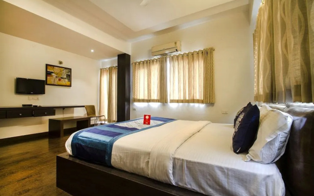18 Square Lake View Boutique Hotel