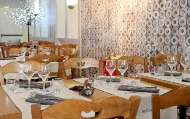 Hôtel Restaurant Le Trinquet