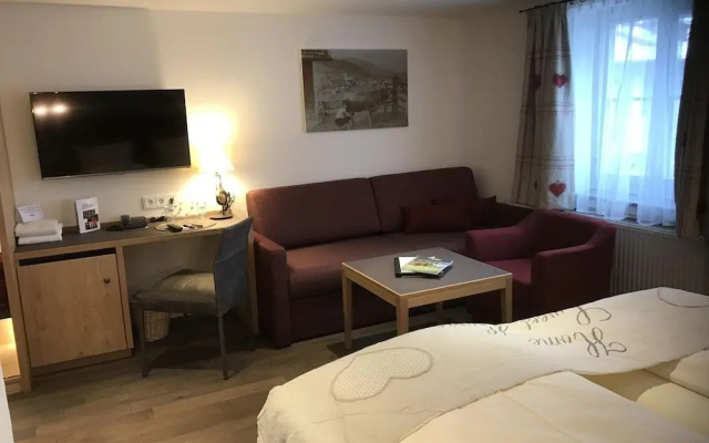 Hotel Adler