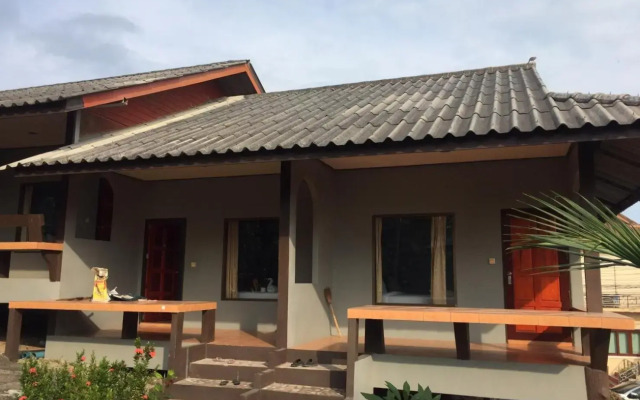 Phupha Bungalow