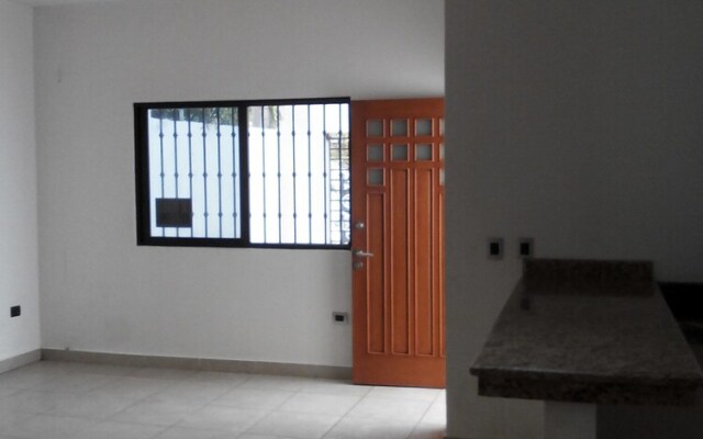 Casa en PlayaDelCarmen 526 by Sinbad