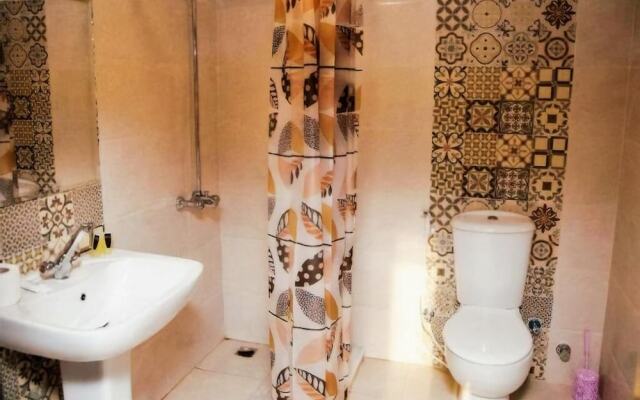 Galaxy Royal Suites Hotel
