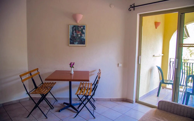Sarigul Apart