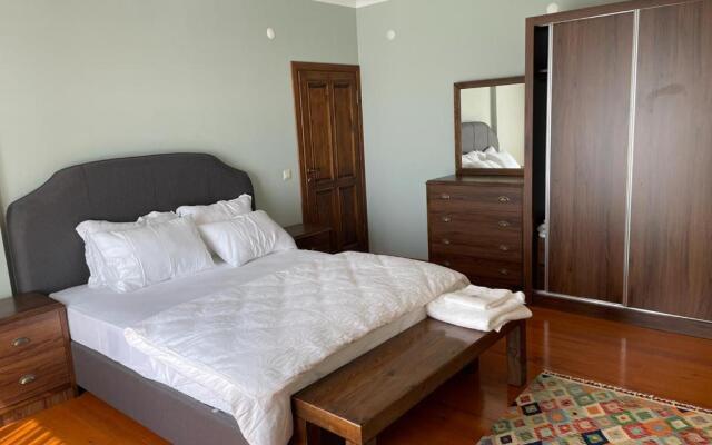 طرابزون / فيلا