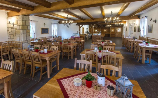 Apartmány Nad Stájemi - Jítravský Dvorec