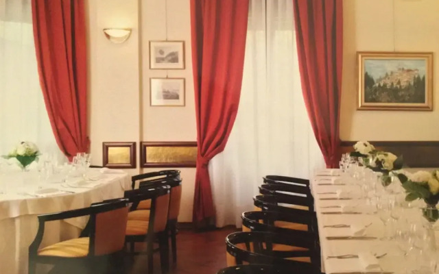 Albergo Sacro Monte Varese