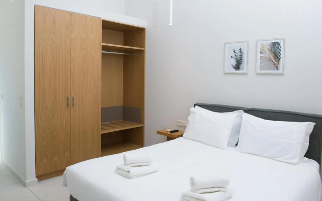 Stylish Studio Apartments-1878 House