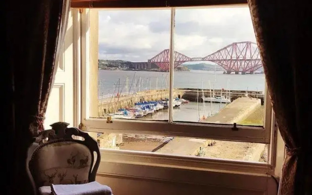 The Queens Bed & Breakfast