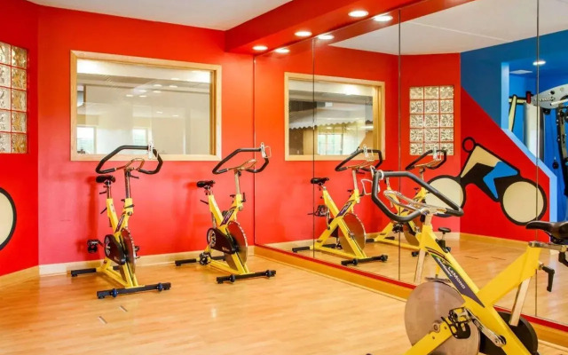 Quality Inn & Suites Ames Conference Center Near ISU Campus