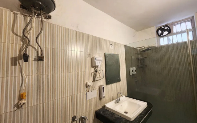 Hotel The Own Stay-Urban Boutique