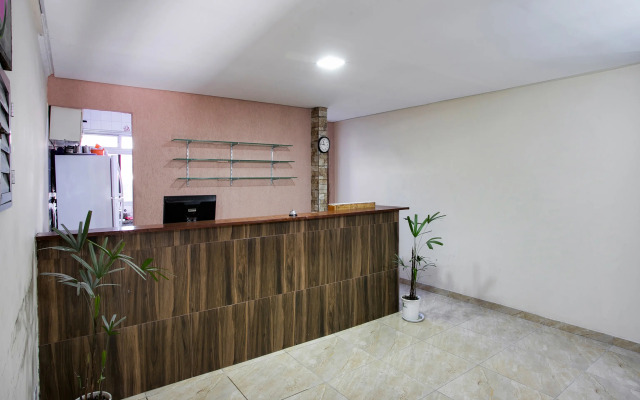 OYO Hotel Boneville, São Paulo