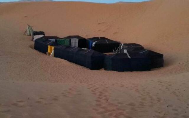 Nomadic Desert Camp Tours