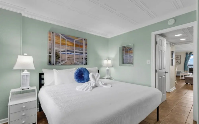 Bluewater Resort 303