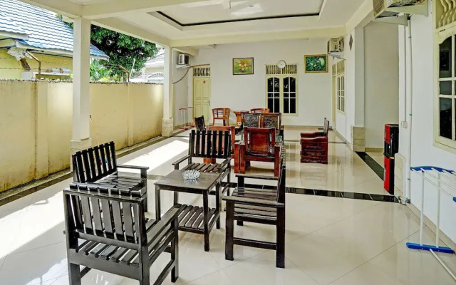 OYO Life 91984 Taufik Kost Syariah