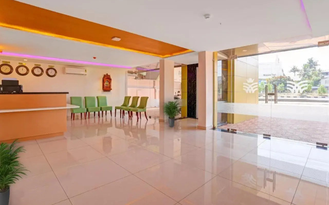 Collection O 808016 Hotel Rajadhani