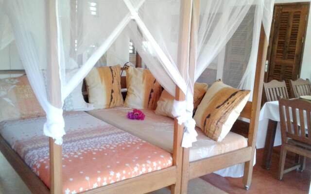 House with One Bedroom in Andilana, with Wonderful Sea View, Pool Access And Furnished Terrace - 800 M From the Beach — фото 2