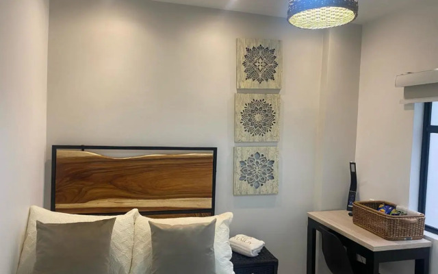 Maidy Luxury Hotel