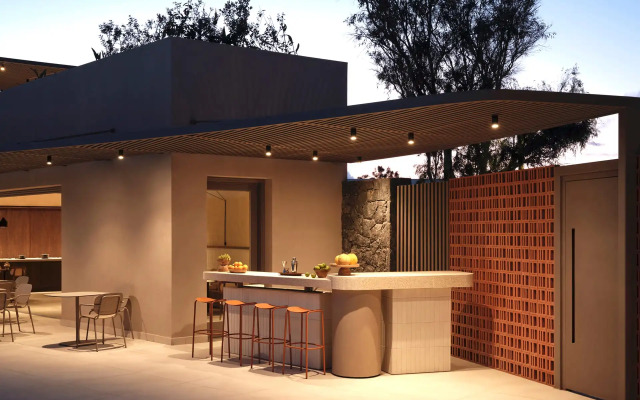 Enarma Suites & Spa Wellness Retreat