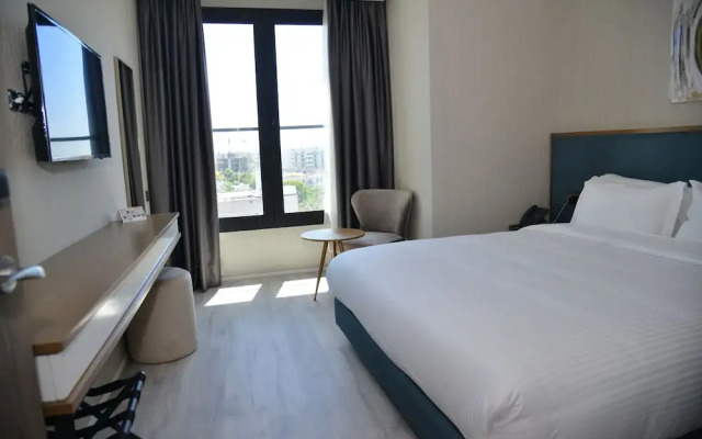 Privilege Oasis Hotel