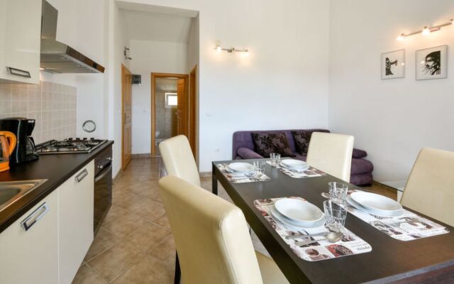 Apartment Milin Murter/Jezera 33994