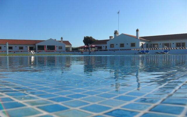 Monte Carvalhal da Rocha - Campground