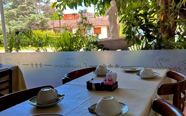 Hotel Casablanca