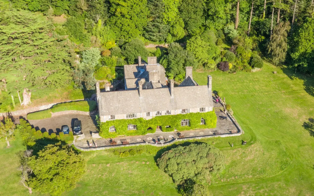 Bossington Hall