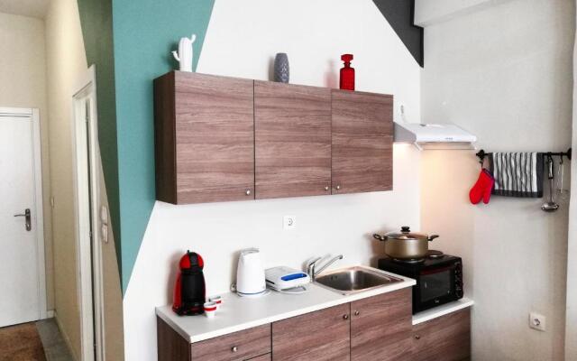 AS Modern Monastiraki Apartment 1A
