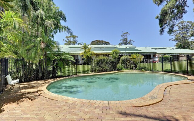 Nicholli, Bay Parklands, Unit 34/2 Gowrie Avenue