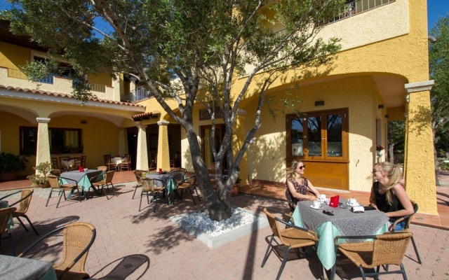 Hotel Lu Pitrali