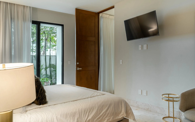 Flavia Jungle Flat - Private Pool - Puerta Azul