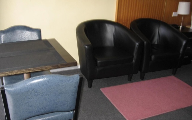 Darlot Motor Inn – Guest Rooms – Horsham