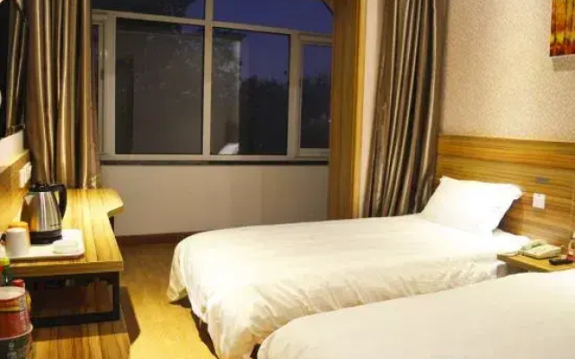 Yi Jia 365 Hotel North Street  North Second Ring branch