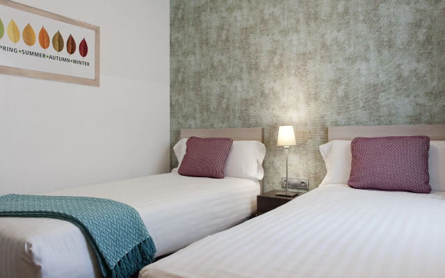 MH Apartments S. Familia