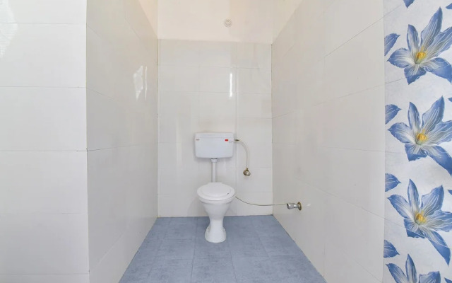 Fabhotel Green Acres