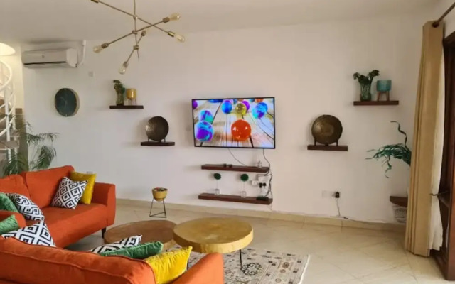 Stay.Plus Shanzu Duplex Apartment