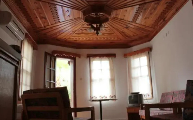 Ugur Apart Hotel