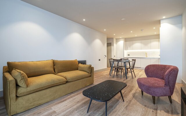 Chic Modern North London Flat
